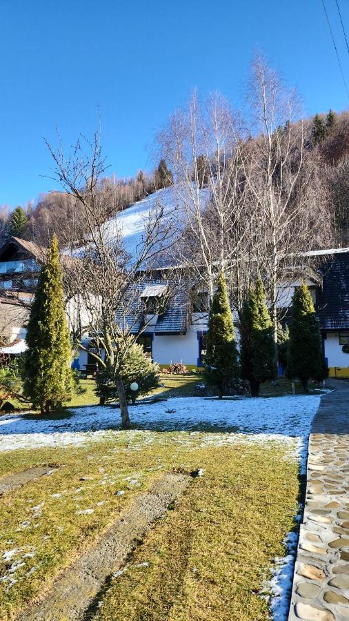 Pensiunea Hanul Oierului Bran (Brasov) Exterior foto