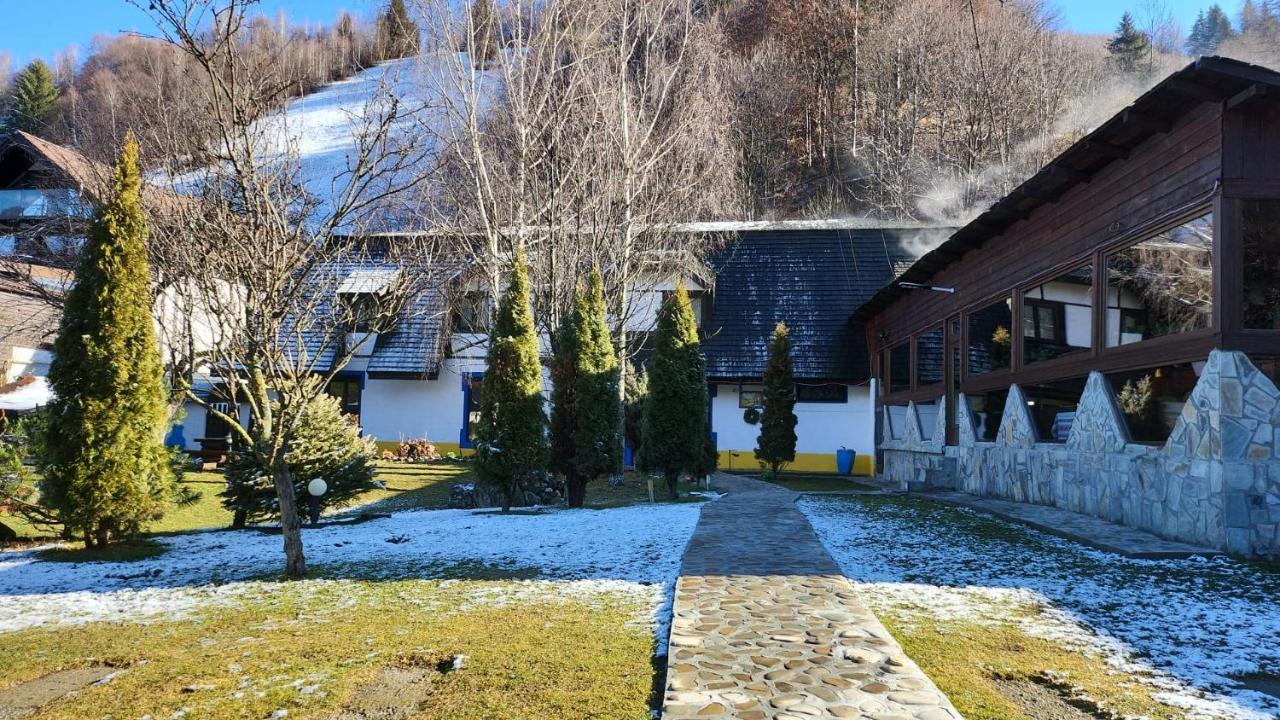 Pensiunea Hanul Oierului Bran (Brasov) Exterior foto